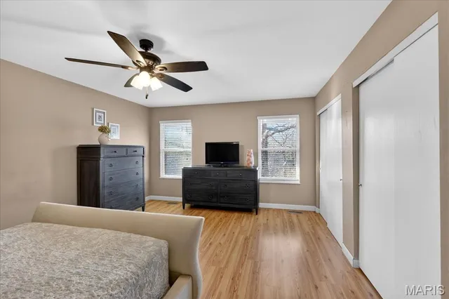 $345,000 | 819 Oak Avenue, Valley Park, MO 63088