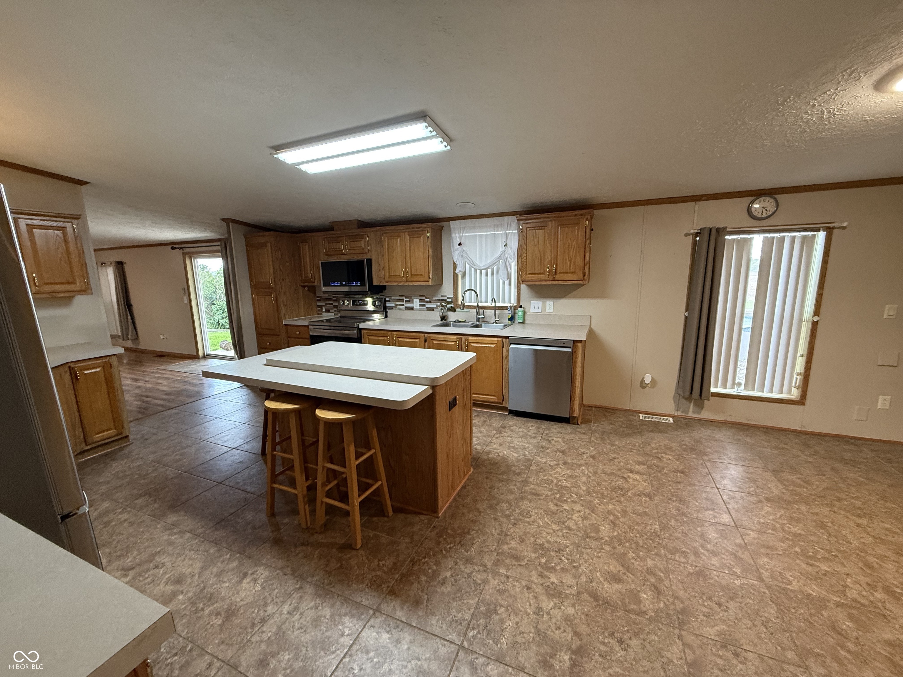 15974 Highway 9 Summitville, IN 46070 - Photo 13 of 22