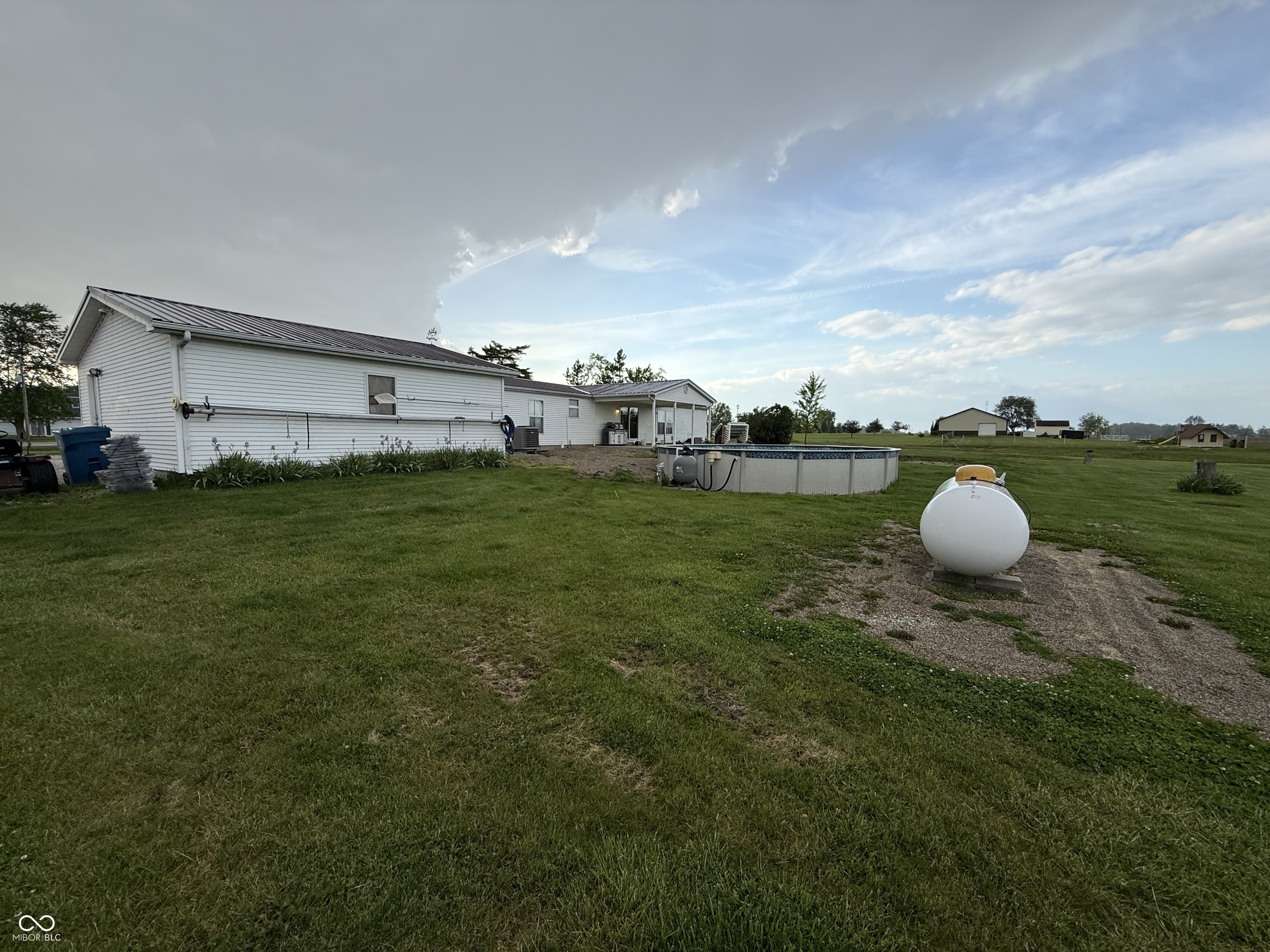 15974 Highway 9 Summitville, IN 46070 - Photo 4 of 22