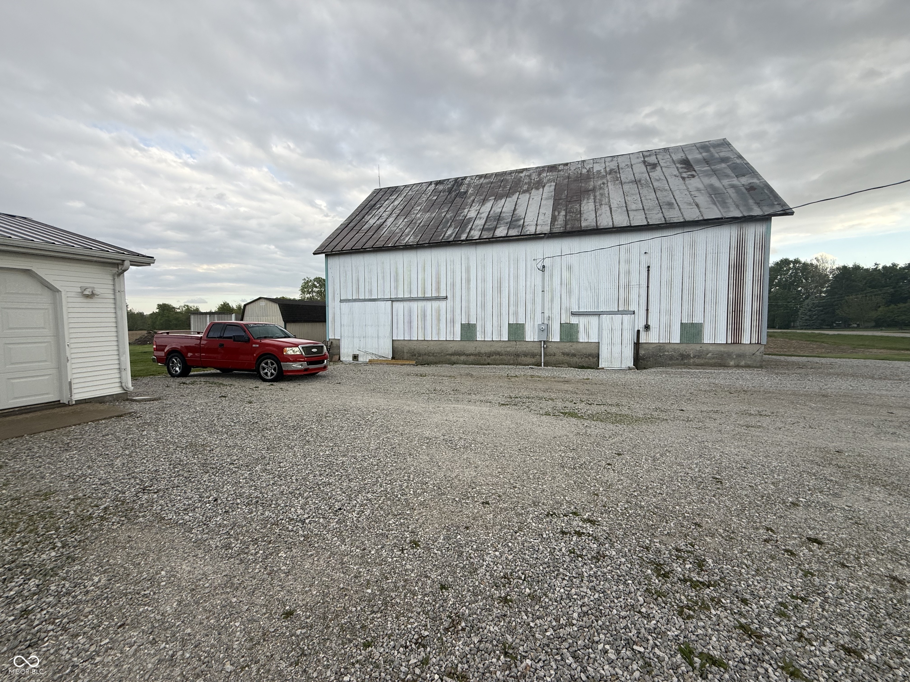 15974 Highway 9 Summitville, IN 46070 - Photo 6 of 22