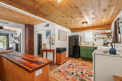 $399,000 | 1090 Gibney Lane, Woodruff, WI 54568