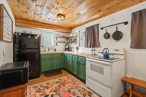 $399,000 | 1090 Gibney Lane, Woodruff, WI 54568