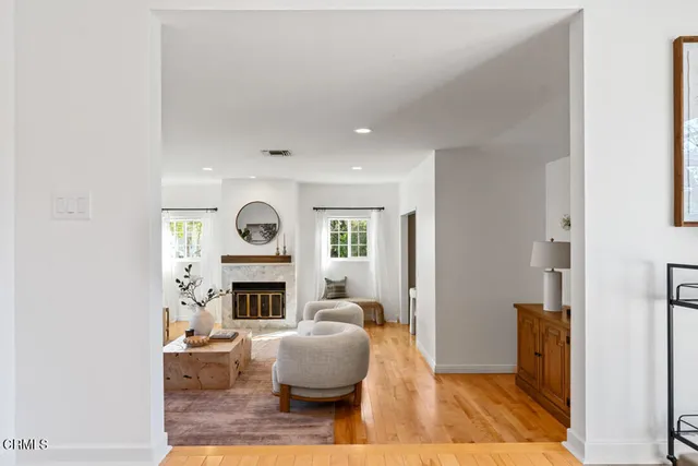 $1,549,000 | 2902 El Caminito, La Crescenta, CA 91214