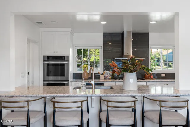 $1,549,000 | 2902 El Caminito, La Crescenta, CA 91214