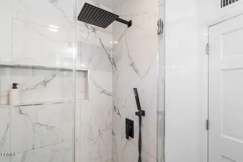 $1,549,000 | 2902 El Caminito, La Crescenta, CA 91214