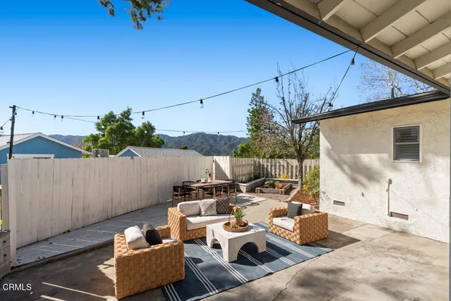 $1,549,000 | 2902 El Caminito, La Crescenta, CA 91214