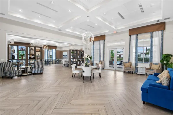 $439,000 | 6013 Woods Edge Circle, Palm Beach Gardens, FL 33410