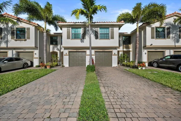 $439,000 | 6013 Woods Edge Circle, Palm Beach Gardens, FL 33410
