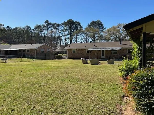 $2,550 | 4190 Smithfield Drive, Tucker, GA 30084
