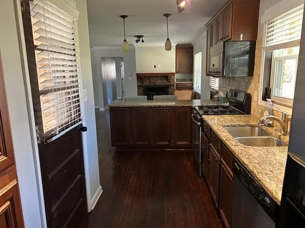 $2,550 | 4190 Smithfield Drive, Tucker, GA 30084