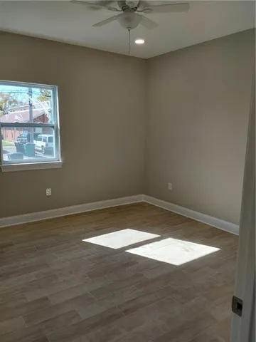 $2,000 | 415 East Prosper Street, Chalmette, LA 70043