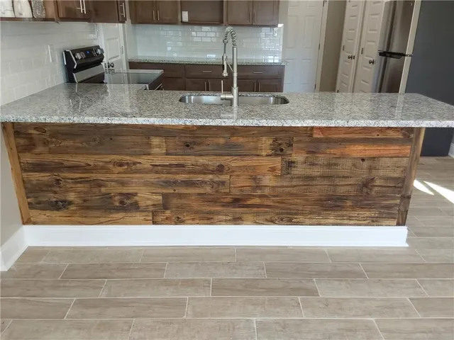 $2,000 | 415 East Prosper Street, Chalmette, LA 70043