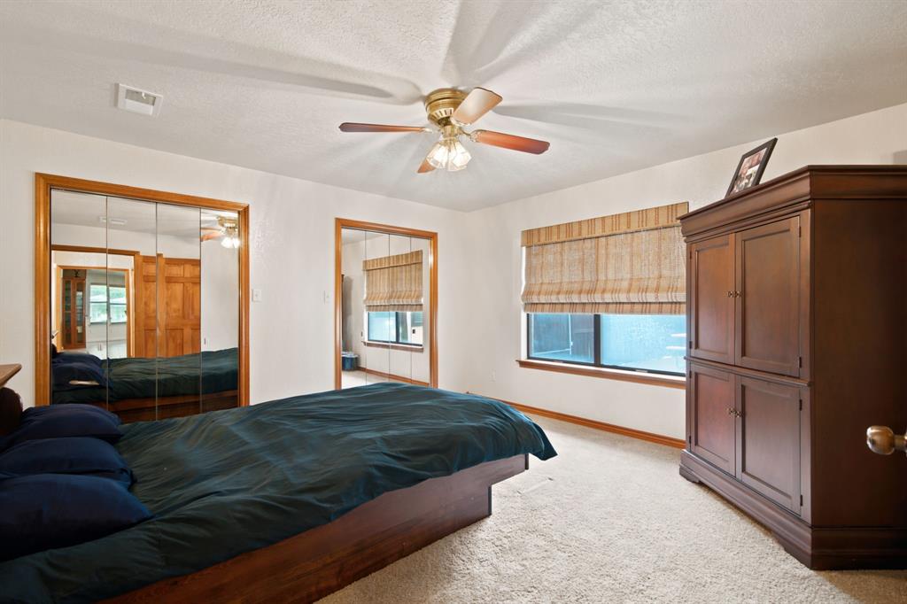 305 Bent Oak Road Weatherford, TX 76086 - Photo 21 of 35 1 of 2 closets has cedar lining