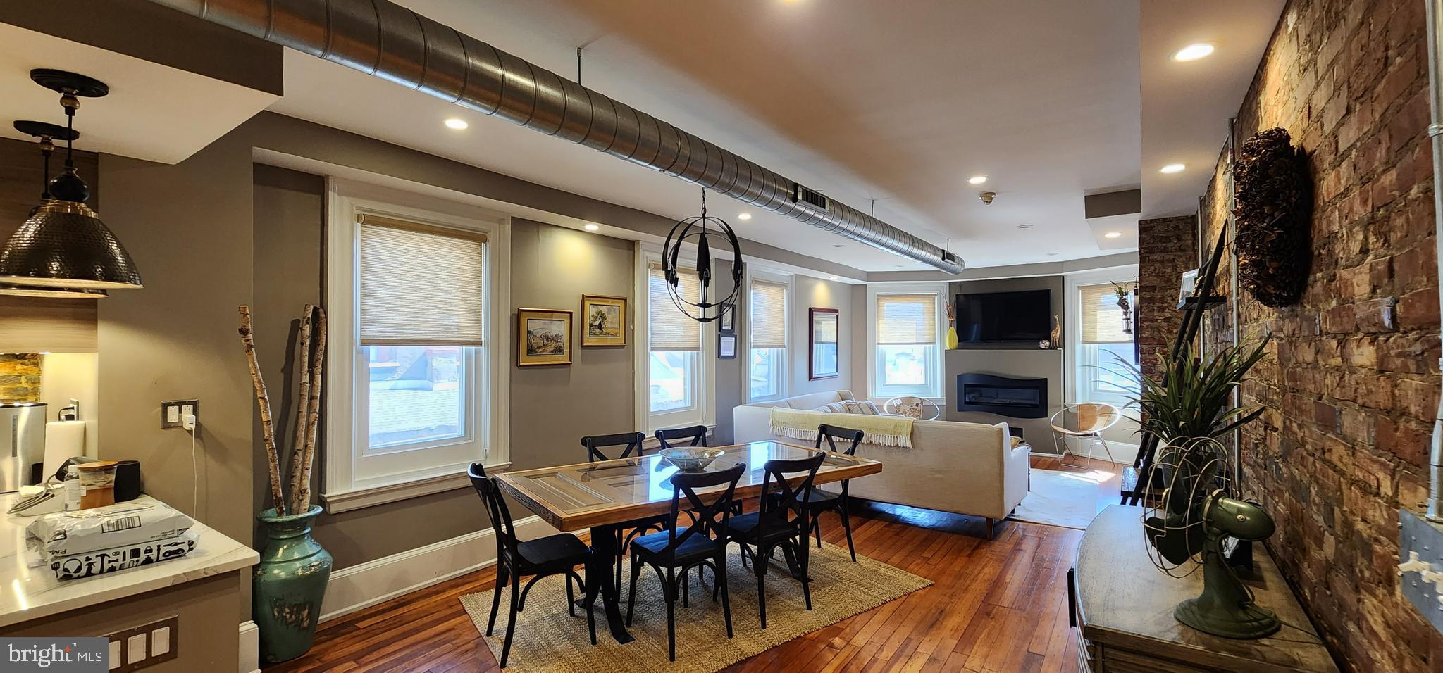 1608 Spruce Street, Unit 4 Philadelphia, PA 19103 - Photo 13 of 25
