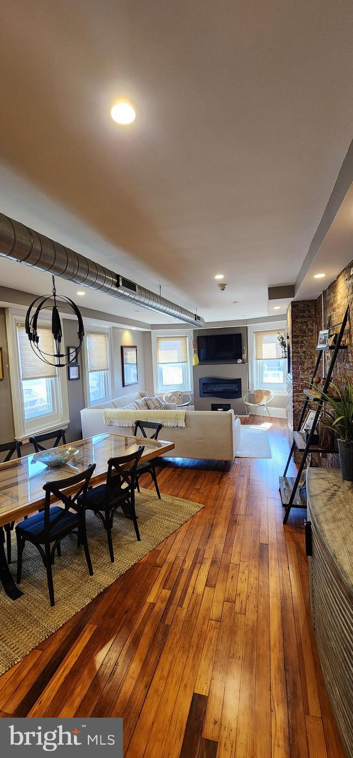 1608 Spruce Street, Unit 4 Philadelphia, PA 19103 - Photo 14 of 25