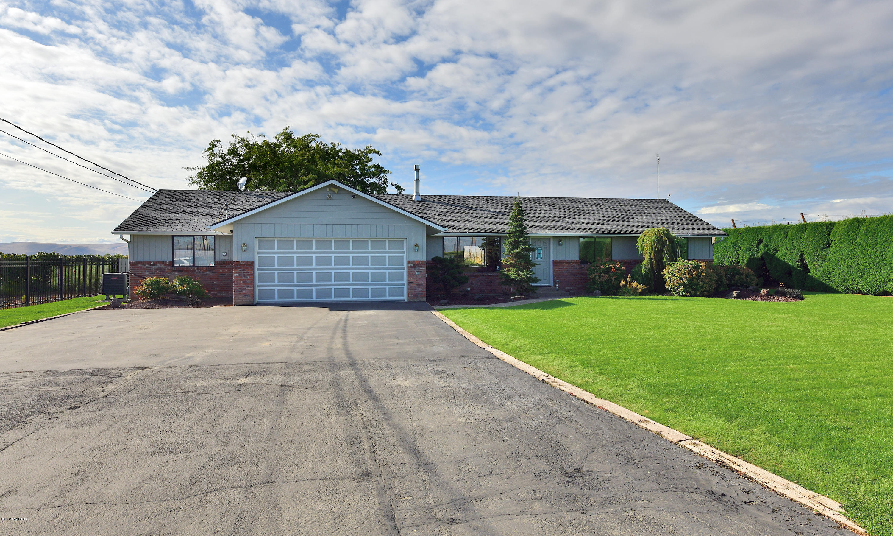 1 6290 Larue Rd