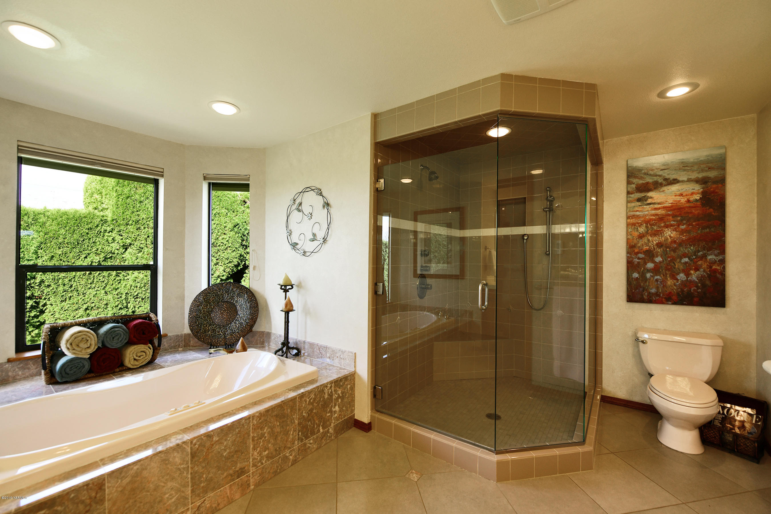 6290 Larue Road Toppenish, WA 98948 - Photo 16 of 28 6c Walk-in Shower