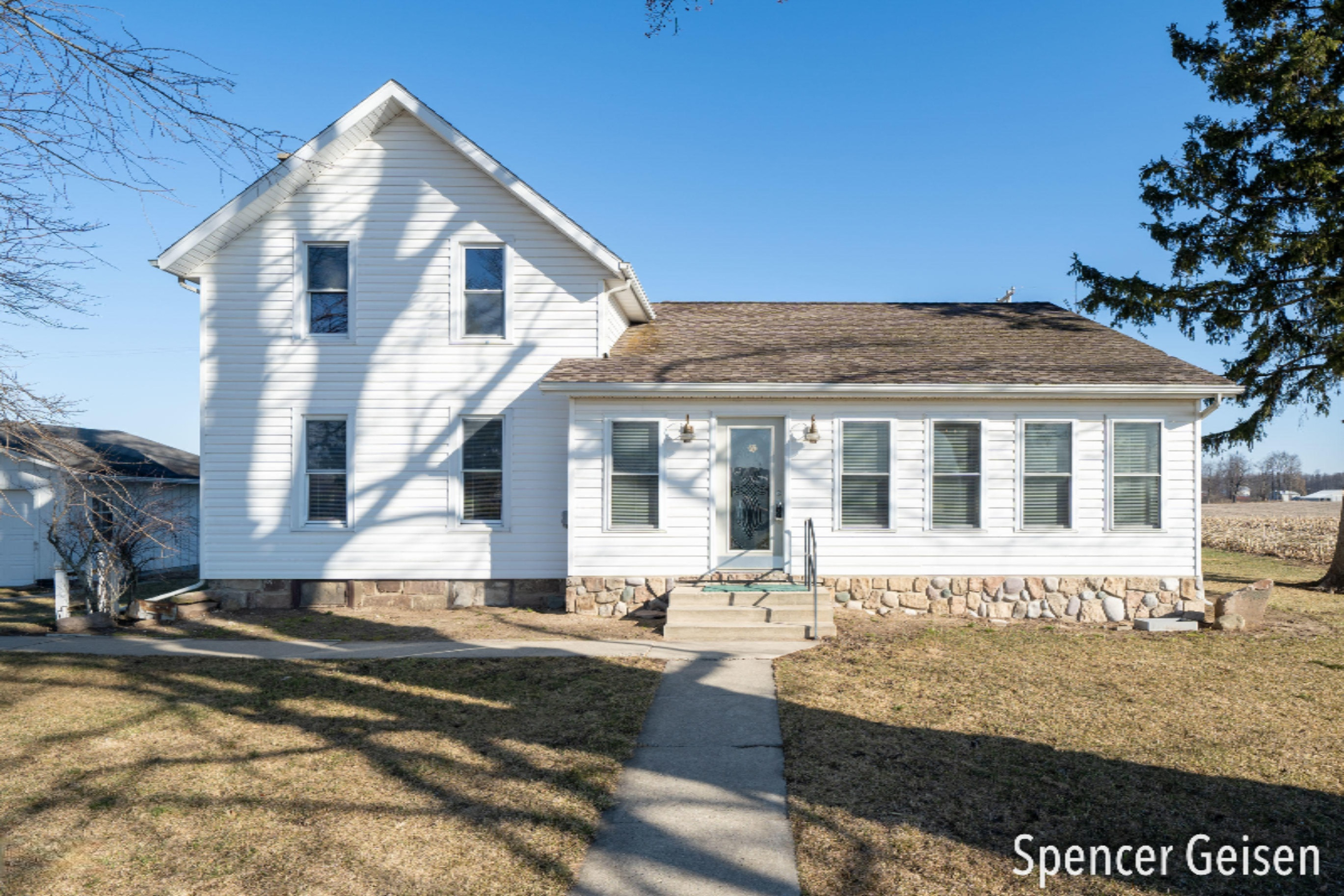 8074 Krupp Road Belding, MI 48809 - Photo 3 of 49 8074 Krupp Rd., Belding, MI 48809-4