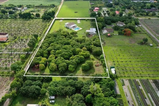 $7,500 | 25040 Southwest 222nd Avenue, Homestead, FL 33031