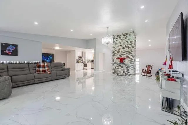 $7,500 | 25040 Southwest 222nd Avenue, Homestead, FL 33031