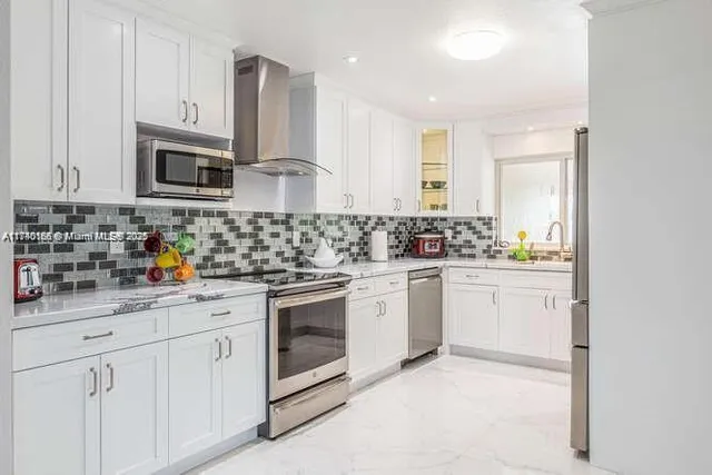 $7,500 | 25040 Southwest 222nd Avenue, Homestead, FL 33031