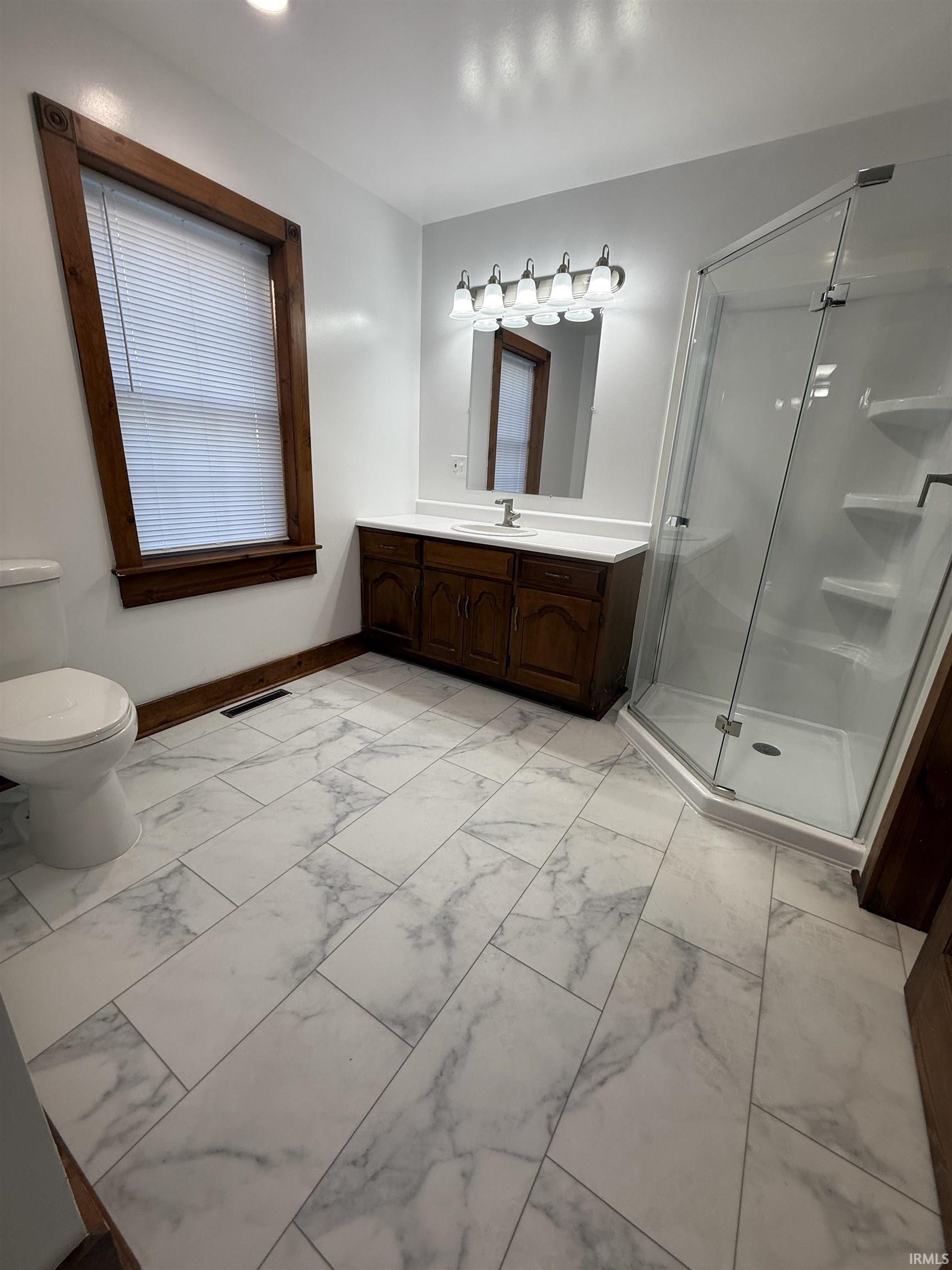 178 East Main Street Peru, IN 46970 - Photo 15 of 24