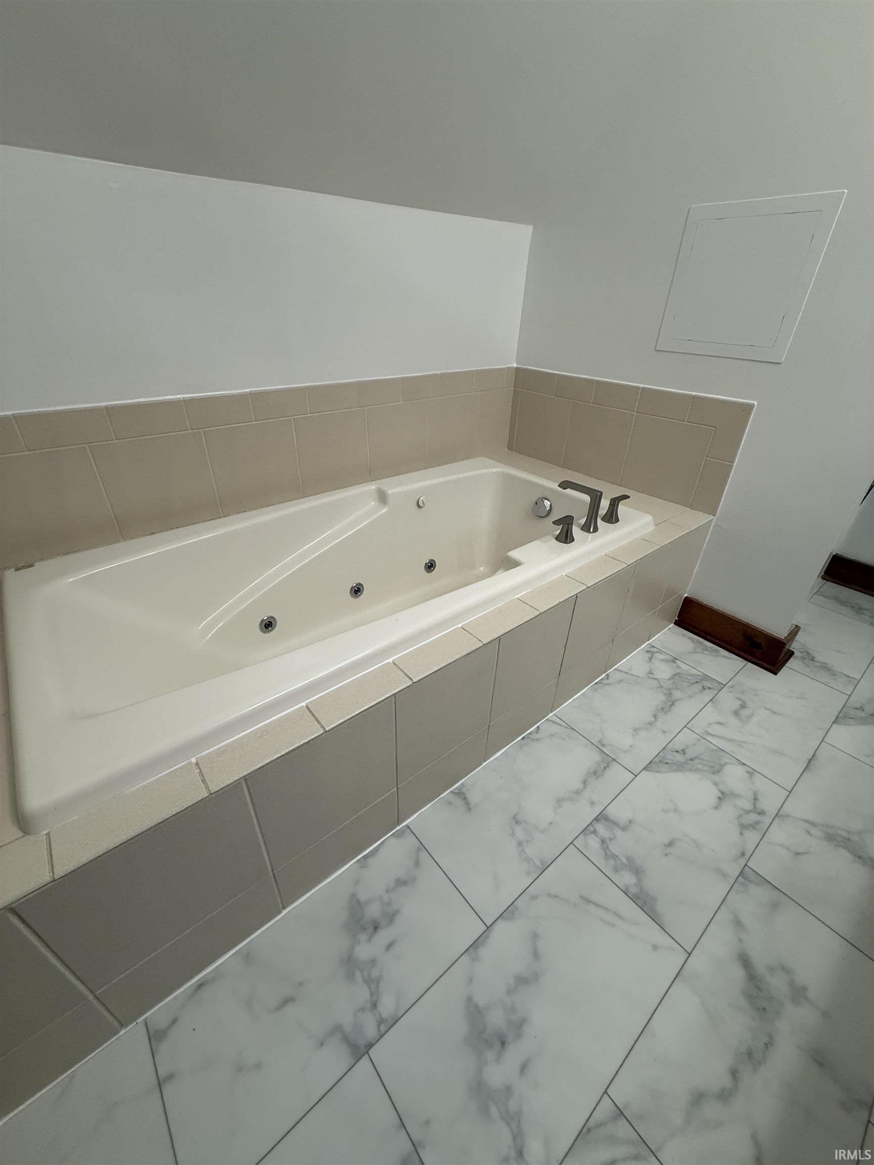 178 East Main Street Peru, IN 46970 - Photo 20 of 24