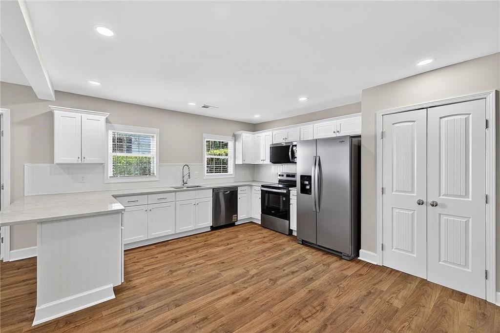 955 South Columbia Drive Decatur, GA 30030 - Photo 10 of 31