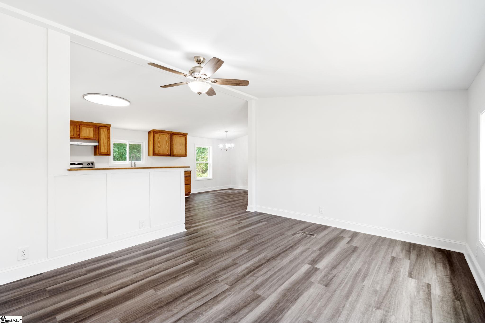 2258 Bethany Church Road Belton, SC 29627 - Photo 6 of 33