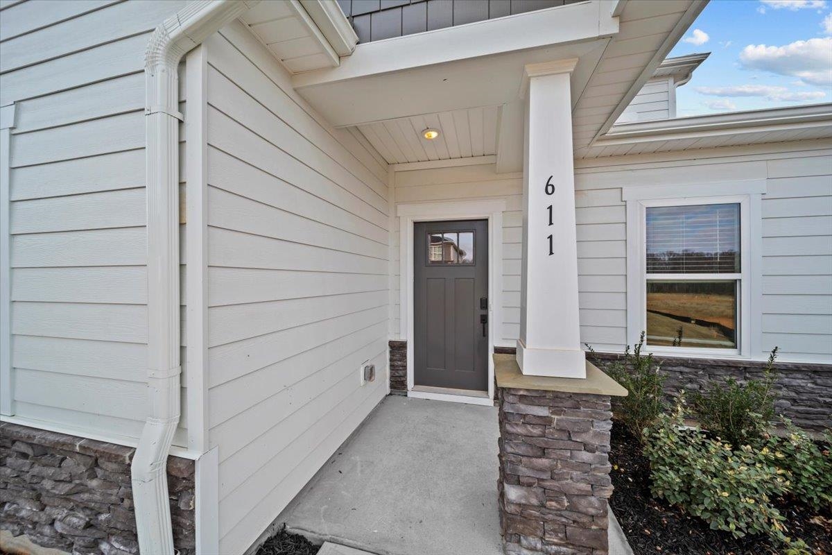 611 Tilson Road Piedmont, SC 29673 - Photo 2 of 34