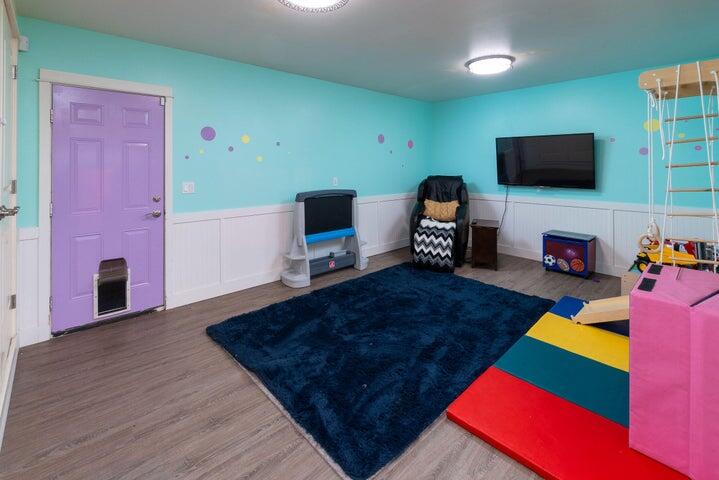 13302 Shumway Road Powell Butte, OR 97753 - Photo 25 of 51 sr28