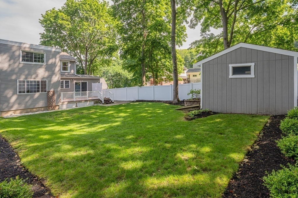 10 Richards Road Weymouth, MA 02189 - Photo 38 of 40