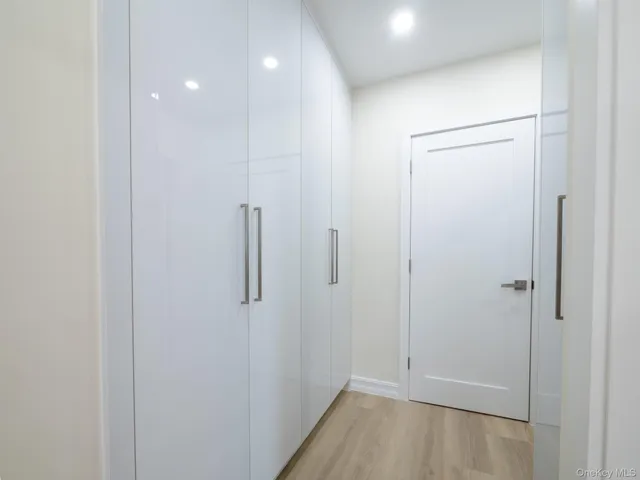 $469,000 | 139-15 83rd Avenue, Unit 423 | Briarwood