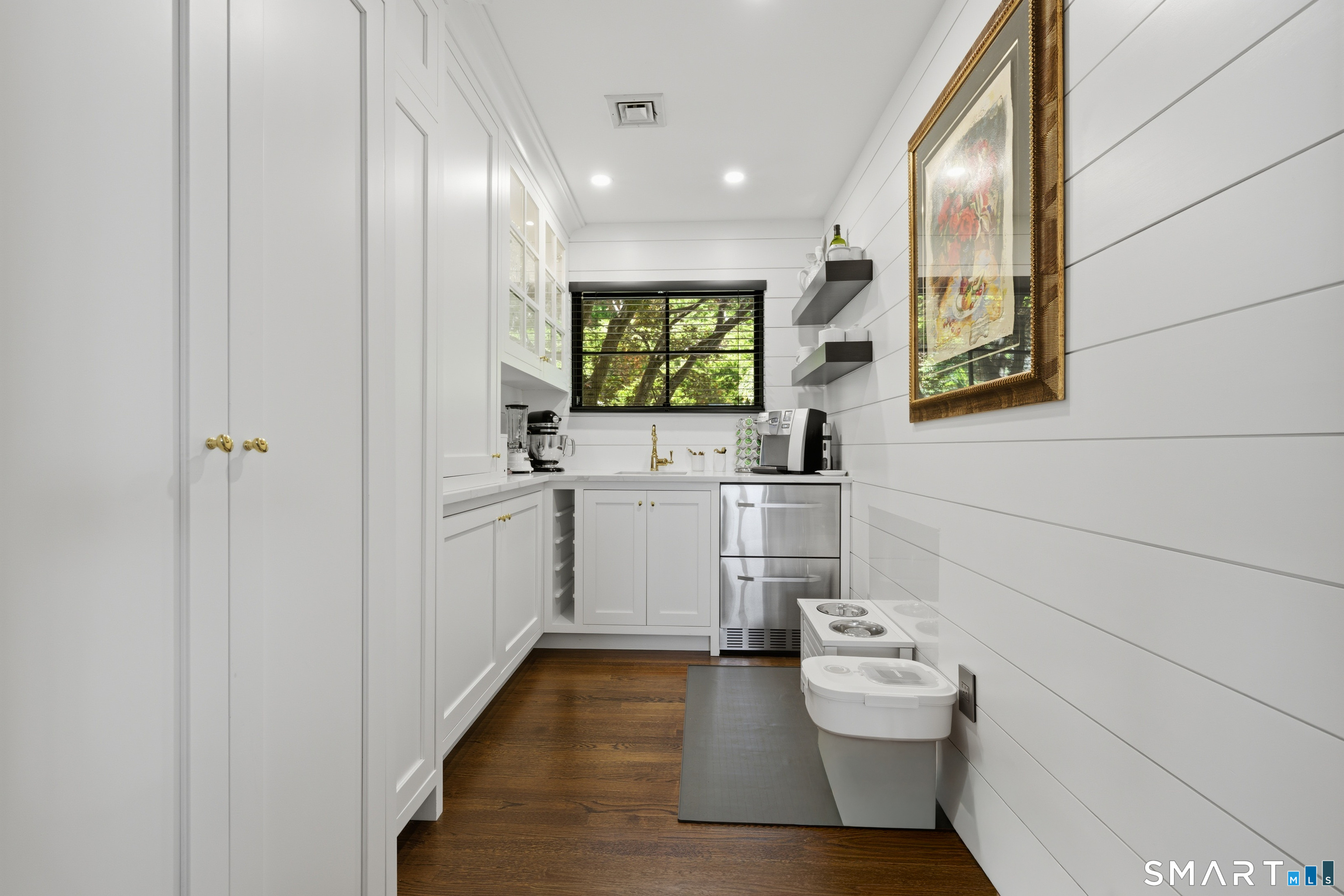 500 River Road Stratford, CT 06614 - Photo 6 of 40