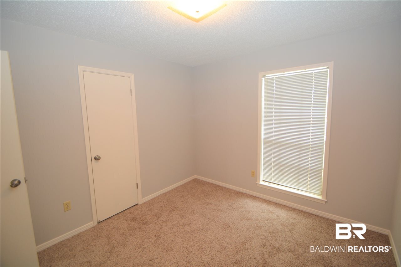 2704 Longleaf Drive Mobile, AL 36693 - Photo 24 of 28