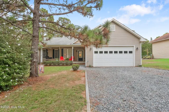 $329,900 | 143 Cardinal Lane, West End, NC 27376