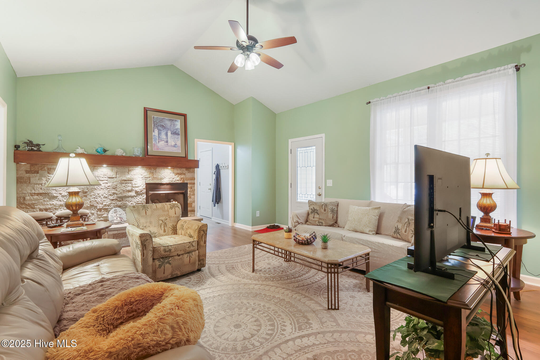 143 Cardinal Lane West End, NC 27376 - Photo 10 of 24 143 Cardinal-8