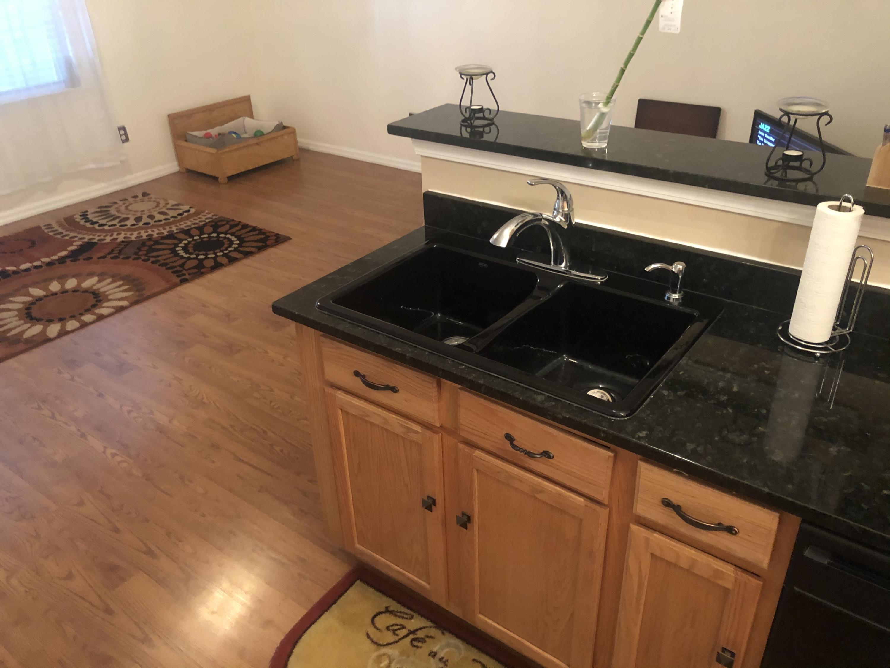 237 Brookshire Road Goose Creek, SC 29445 - Photo 10 of 22 04C1454B-D841-4EE4-953F-F5E172370240