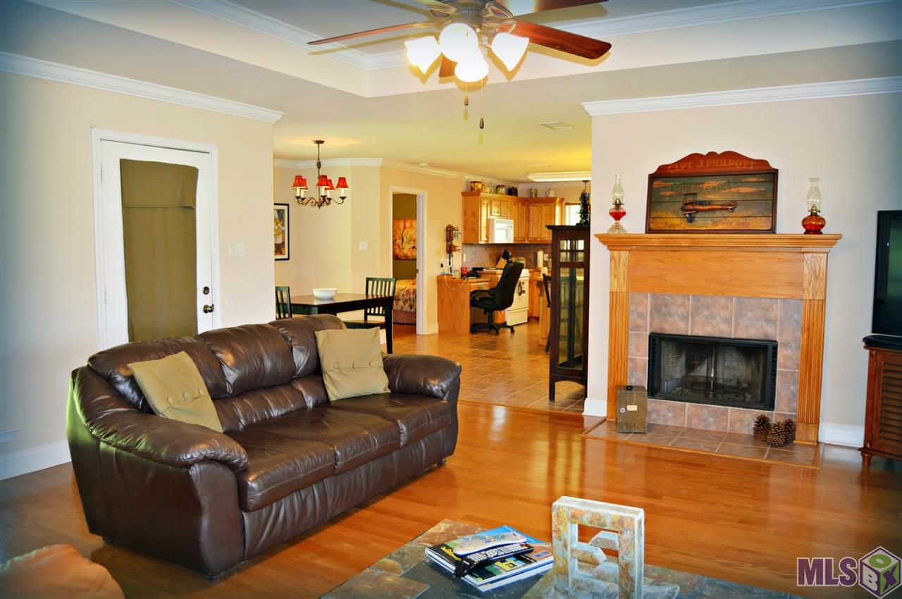 34016 Clinton Allen Road Denham Springs, LA 70706 - Photo 3 of 17