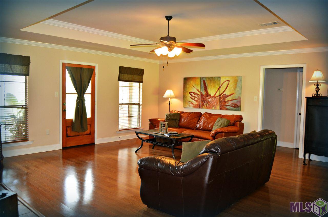 34016 Clinton Allen Road Denham Springs, LA 70706 - Photo 4 of 17
