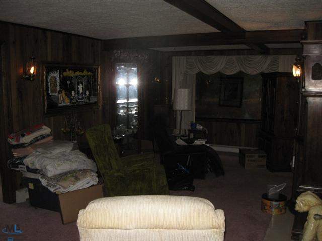 3805 Cribbins Road Avoca, MI 48006 - Photo 7 of 25 31123955-6.JPG