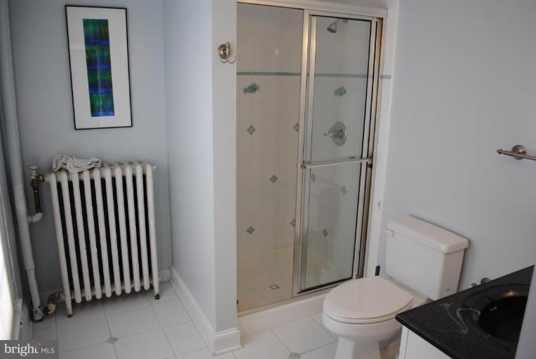 4524 Schenley Road Baltimore, MD 21210 - Photo 10 of 15 Master Bath