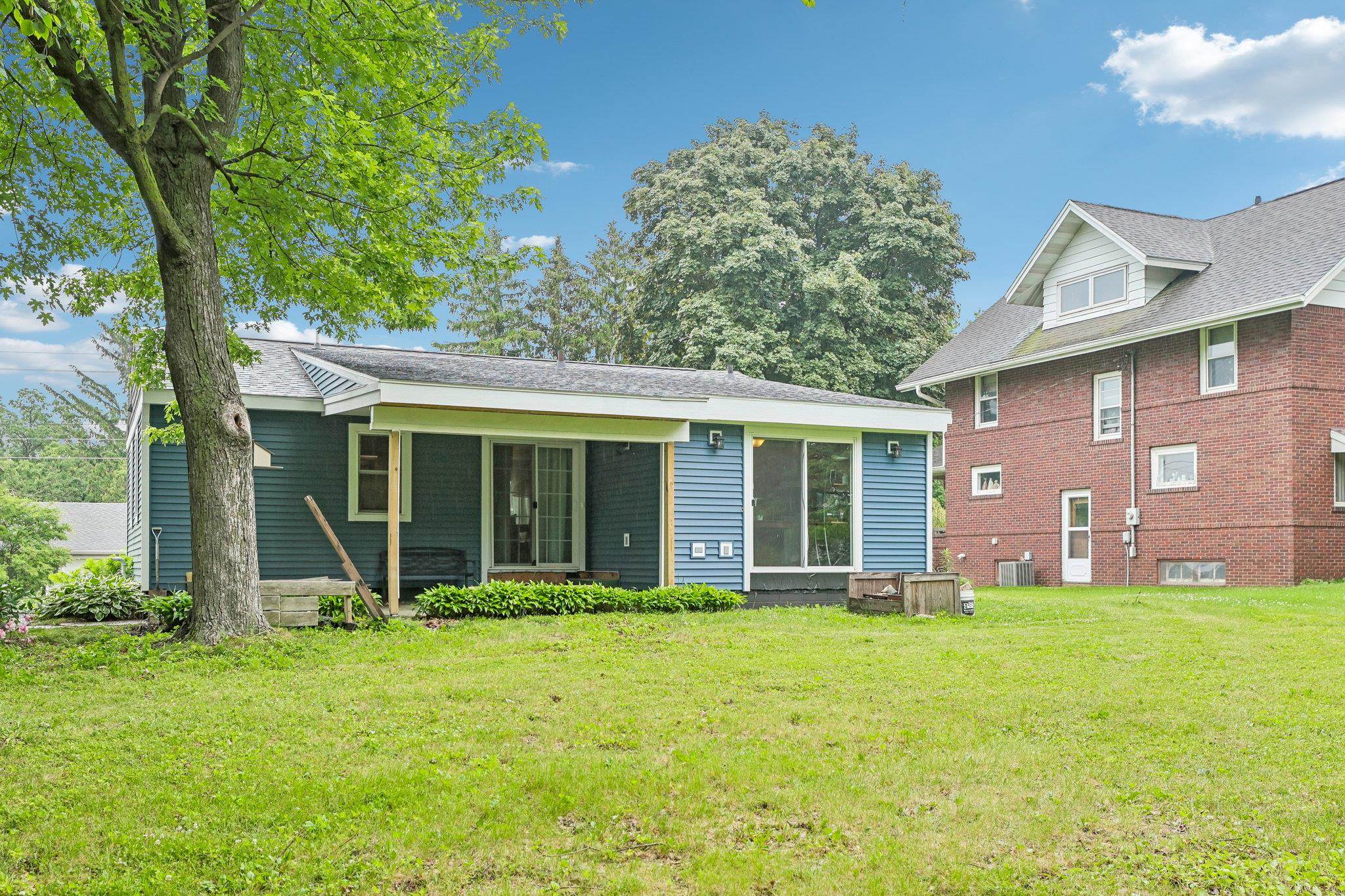 306 Lake Street Mount Horeb, WI 53572 - Photo 28 of 29