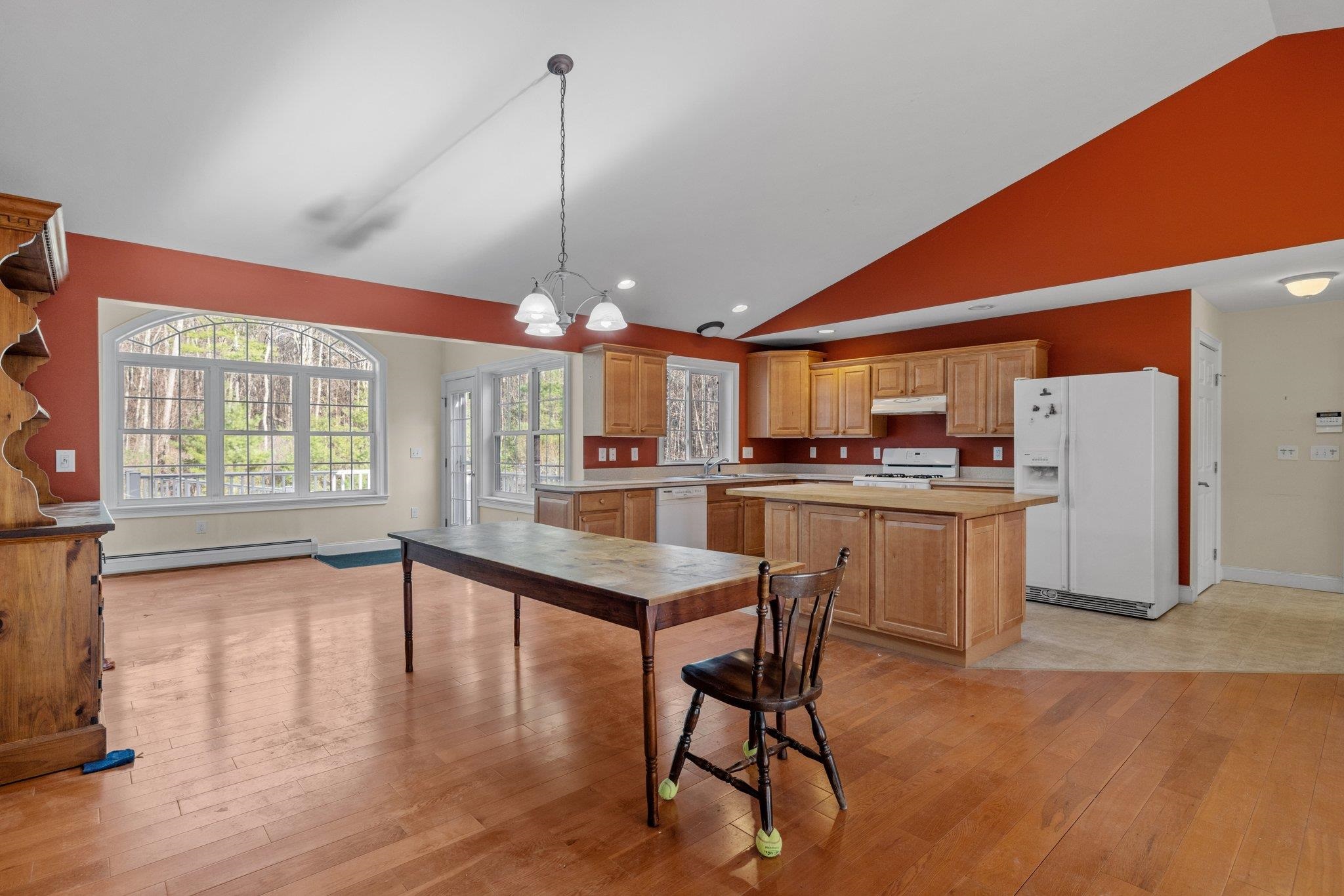 554 Salisbury Road Franklin, NH 03235 - Photo 20 of 33