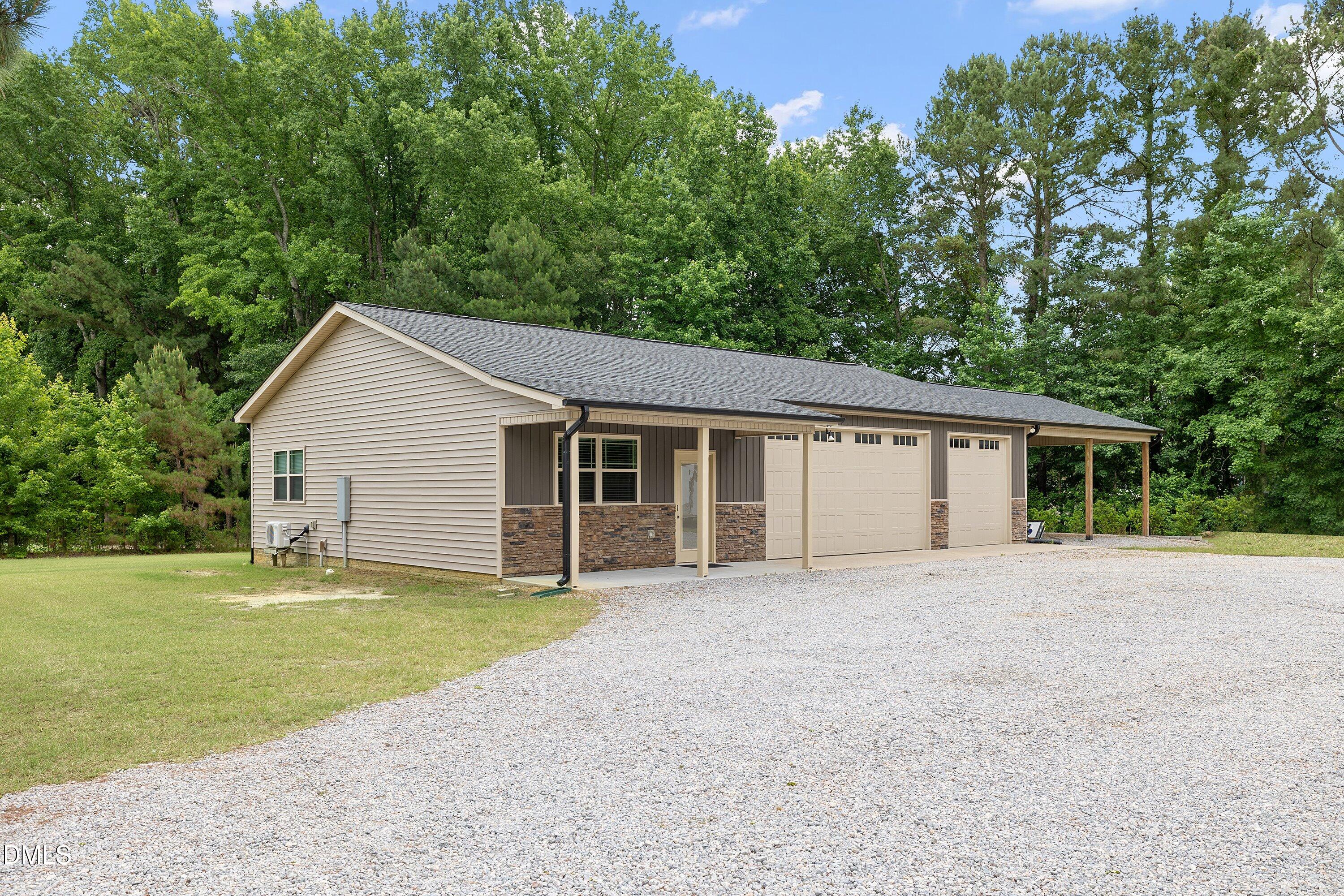 2335 Twin Acres Road Clayton, NC 27520 - Photo 3 of 97