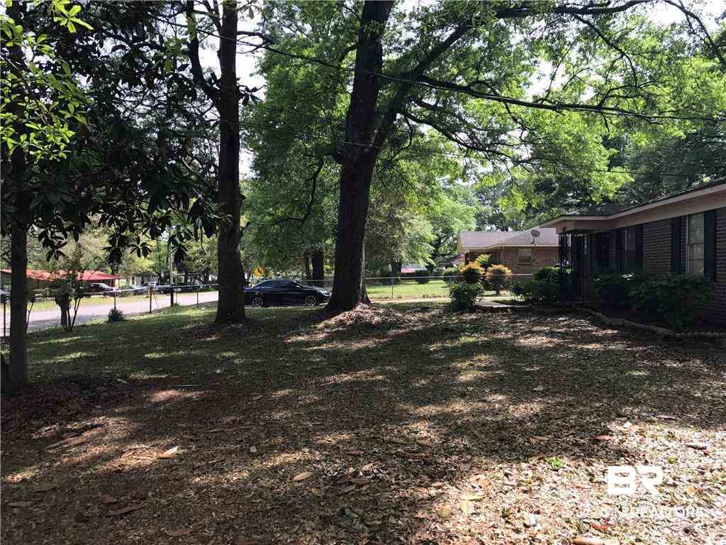 4488 Diamond Avenue Mobile, AL 36619 - Photo 29 of 31
