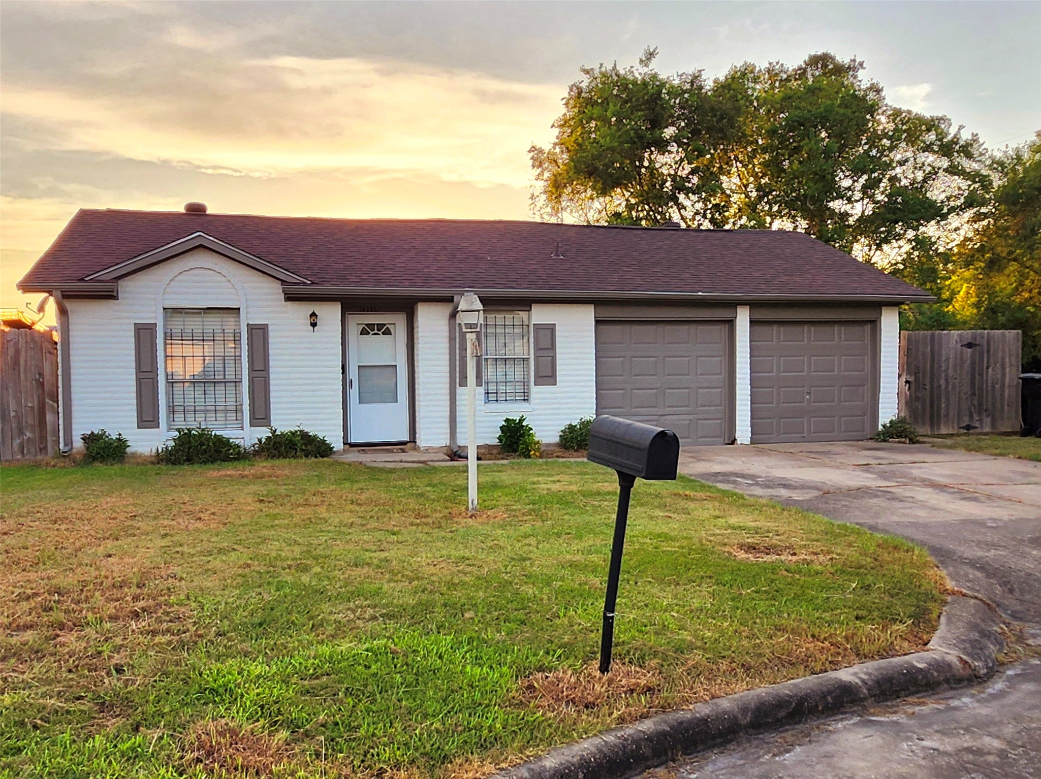 12110 Murr Way Houston, TX 77048 - Photo 1 of 24 a front view of a house with garden