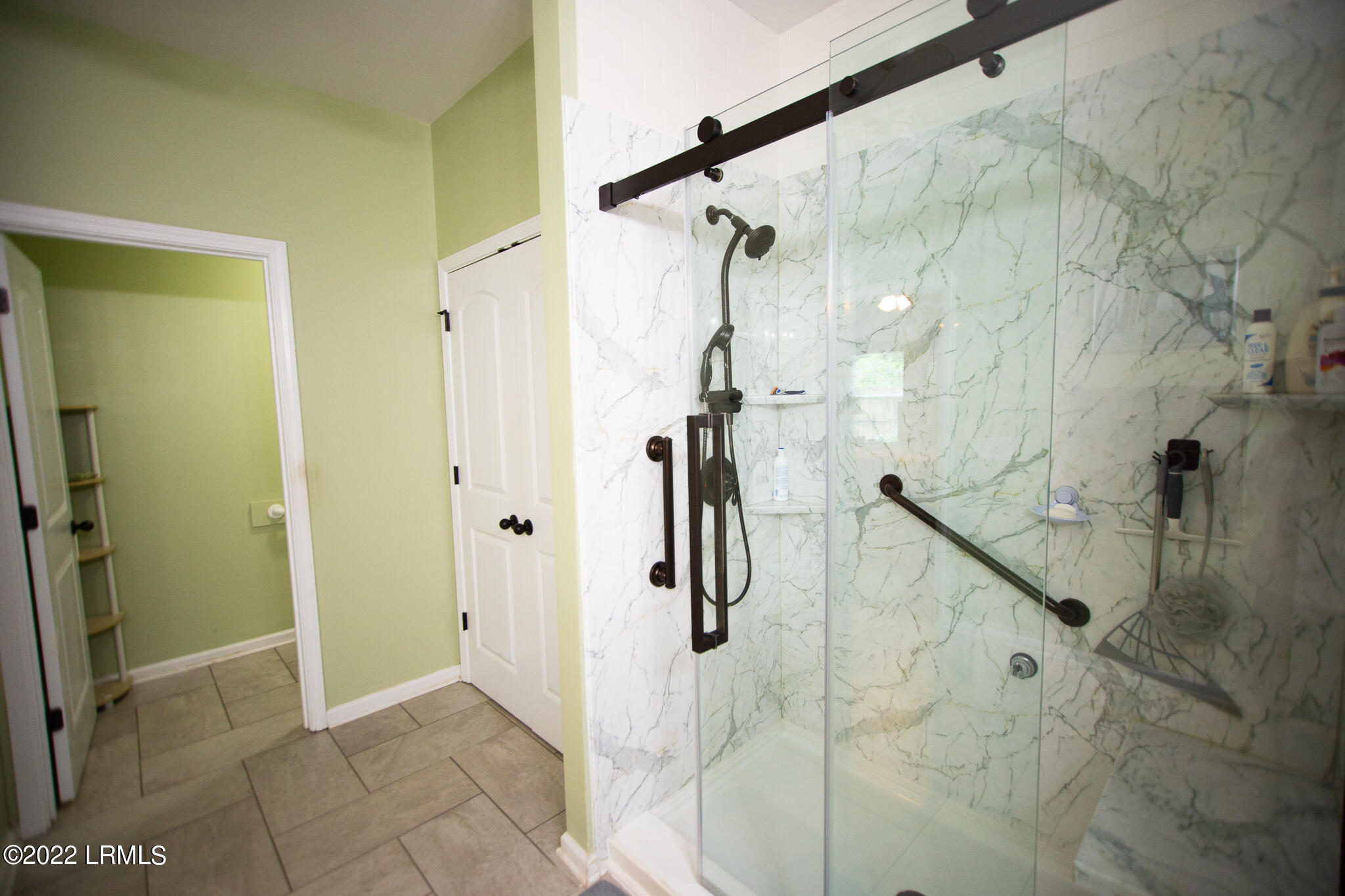 128 Glory Road Beaufort, SC 29906 - Photo 30 of 44 Master Bathroom Pic 3