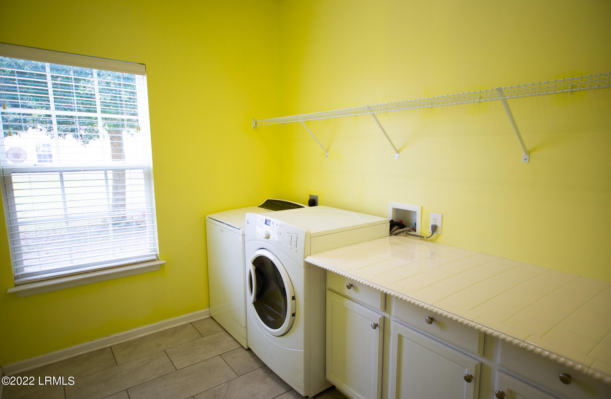 128 Glory Road Beaufort, SC 29906 - Photo 32 of 44 Laundry Room