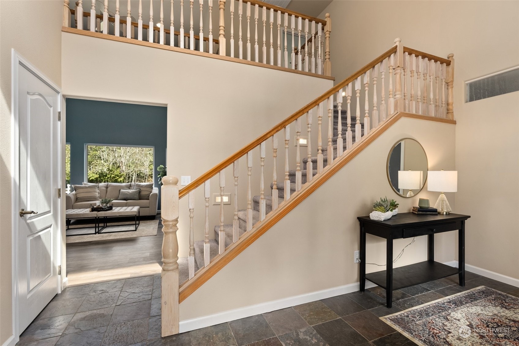 4105 Cooper Point Road Northwest Olympia, WA 98502 - Photo 11 of 40 Gallery Image 11